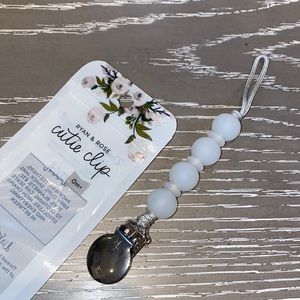 Ryan and Rose cutie pacifier clip